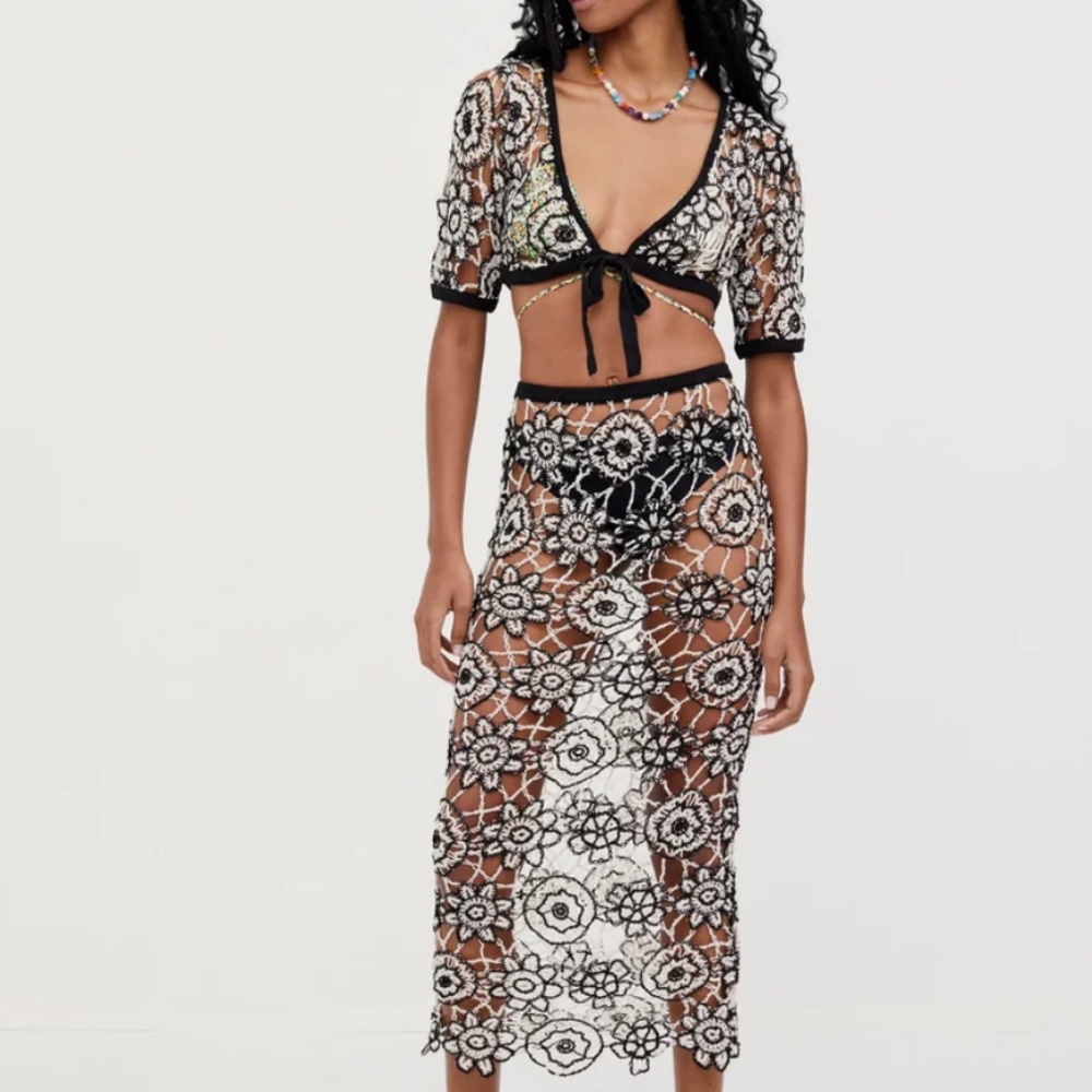 FOR LOVE & LEMONS CROCHET SET - Picture 3 of 5